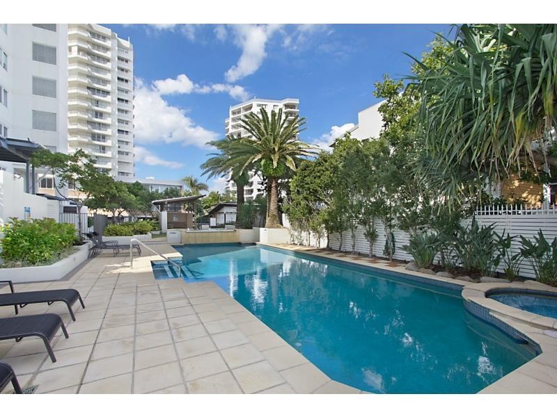 Unit 24/186 The Esplanade, Burleigh Heads QLD 4220
