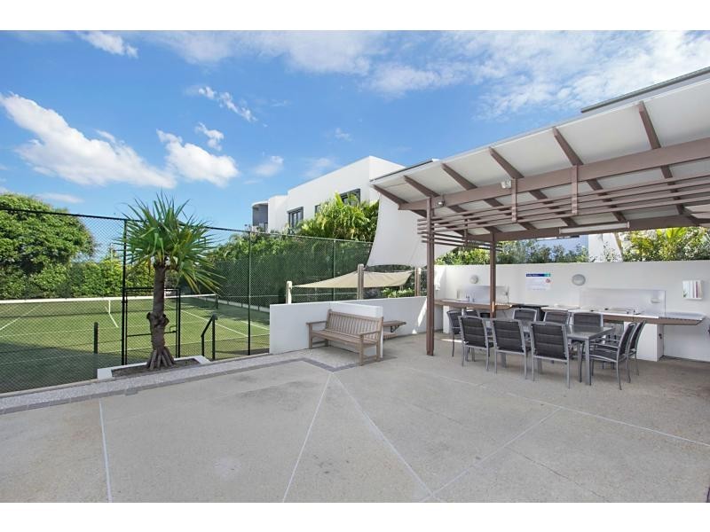 Unit 24/186 The Esplanade, Burleigh Heads QLD 4220