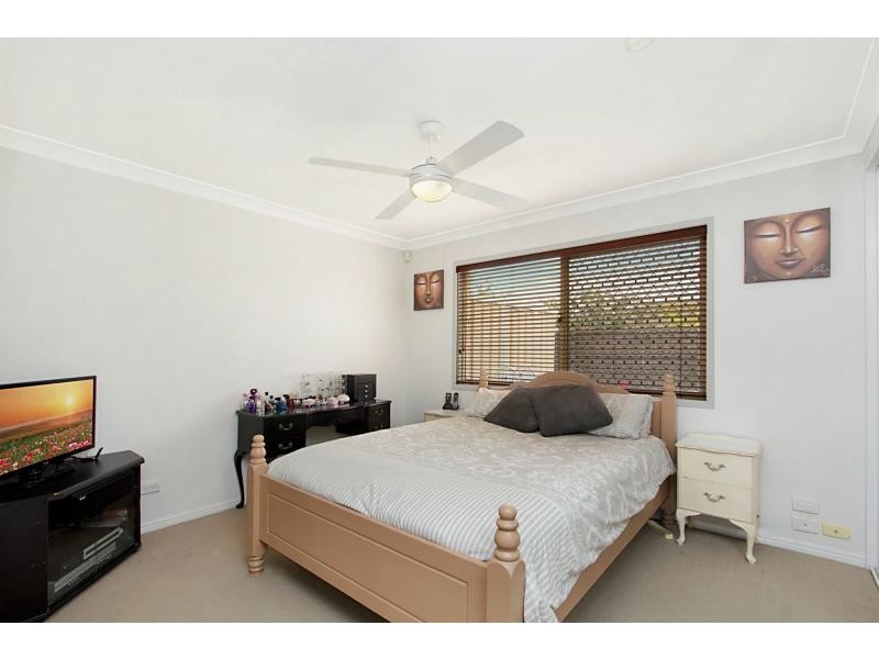 2/25 Thornleigh Crescent, Varsity Lakes QLD 4227
