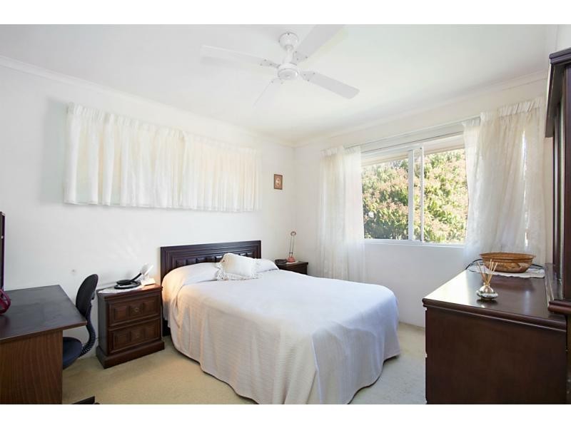 11/18 Ikkina Road, Burleigh Heads QLD 4220