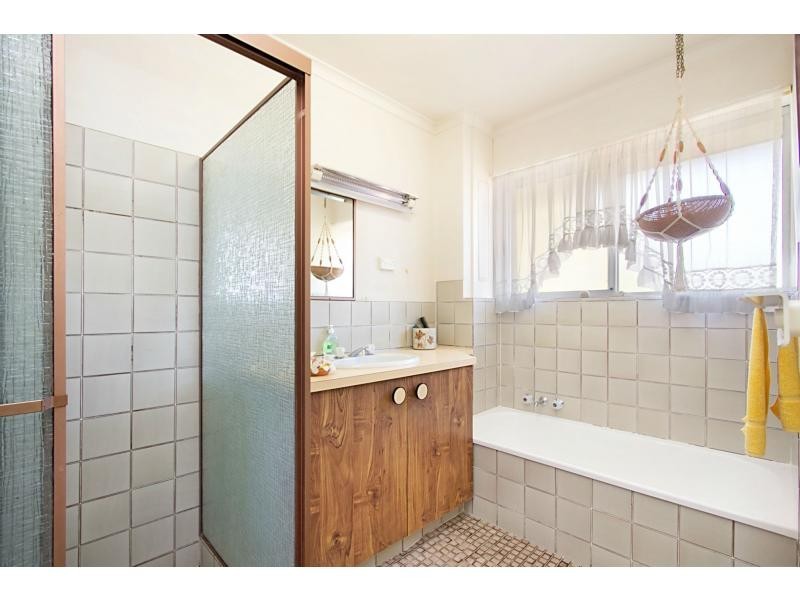 11/18 Ikkina Road, Burleigh Heads QLD 4220