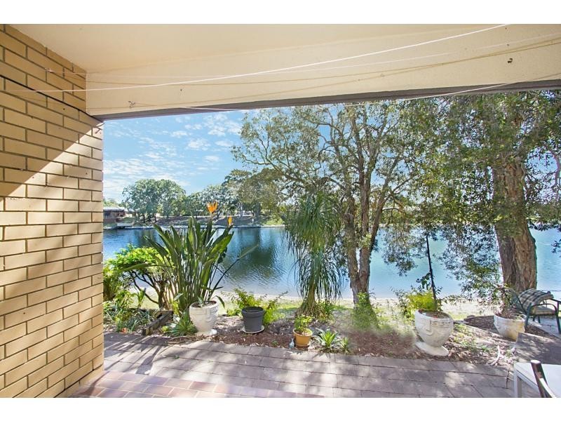 30/20 Barbet Place, Burleigh Waters QLD 4220