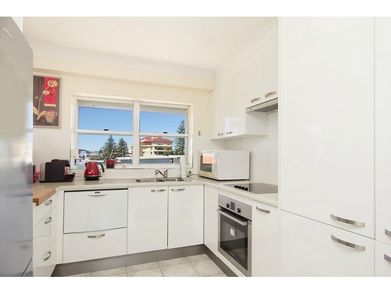 4/1439 Gold Coast Highway, Palm Beach QLD 4221