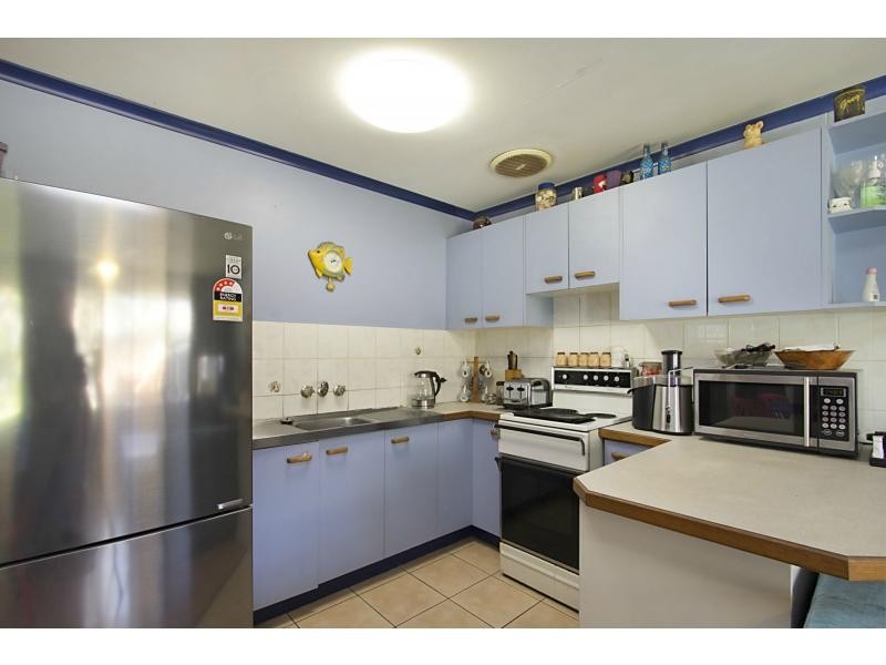 2/30 Nineteenth Avenue, Palm Beach QLD 4221