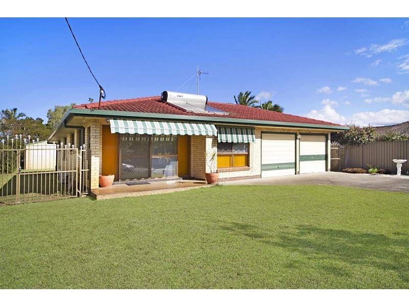 76 Twenty Sixth Avenue, Palm Beach QLD 4221