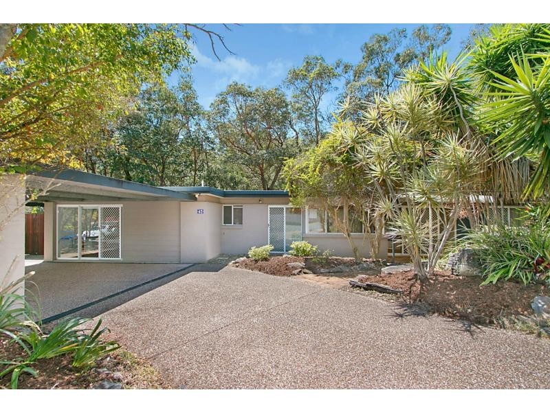 42 Ladds Ridge Road, Burleigh Heads QLD 4220