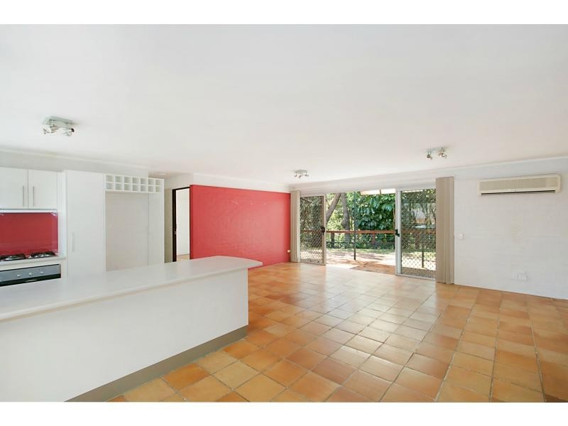 42 Ladds Ridge Road, Burleigh Heads QLD 4220