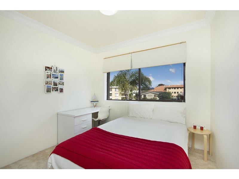 5/3 Nyrang Avenue, Palm Beach QLD 4221