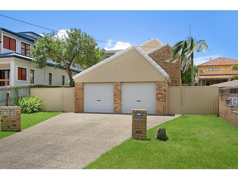 2/31 Dolphin Avenue, Mermaid Beach QLD 4218