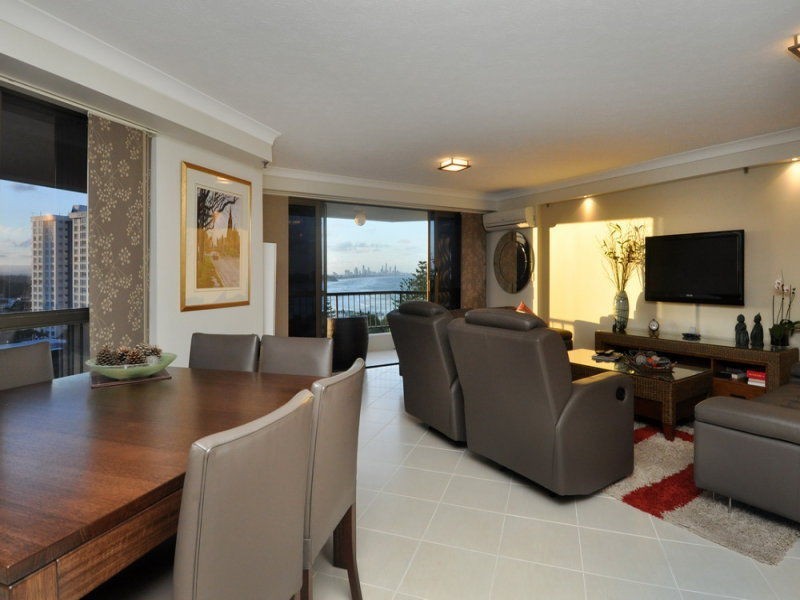 Unit 9/45 Hayle Street, Burleigh Heads QLD 4220
