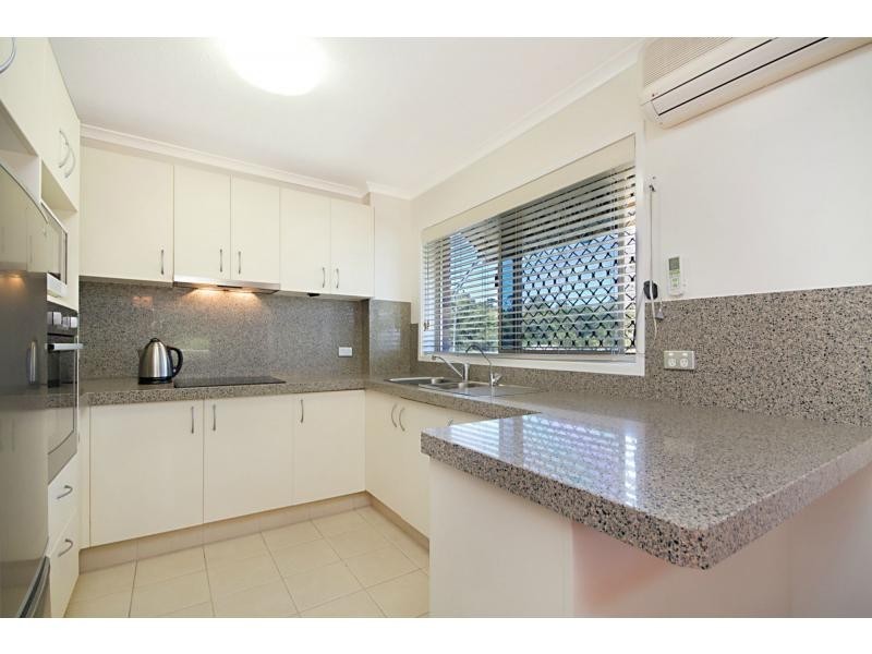 1/5 George Street  East, Burleigh Heads QLD 4220