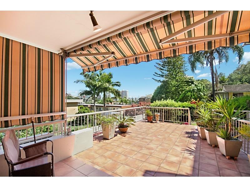 1/5 George Street  East, Burleigh Heads QLD 4220