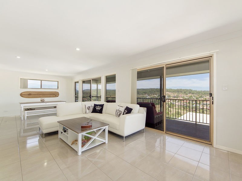 65 Sky Royal Terrace, Burleigh Heads QLD 4220