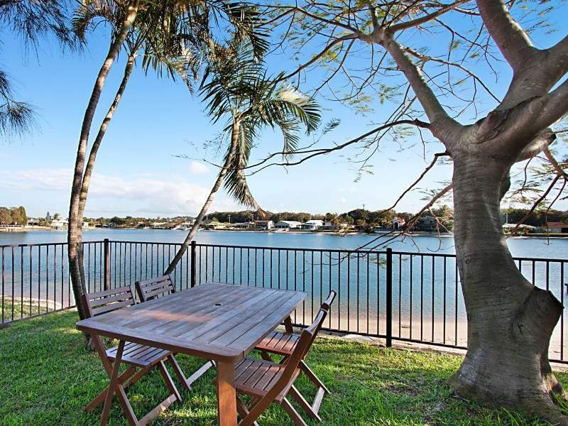 80 Parnki Parade, Palm Beach QLD 4221