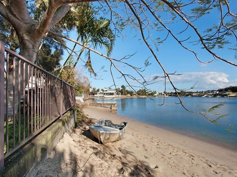 80 Parnki Parade, Palm Beach QLD 4221
