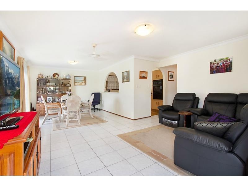 207/325 Reedy Creek Road, Burleigh Waters QLD 4220