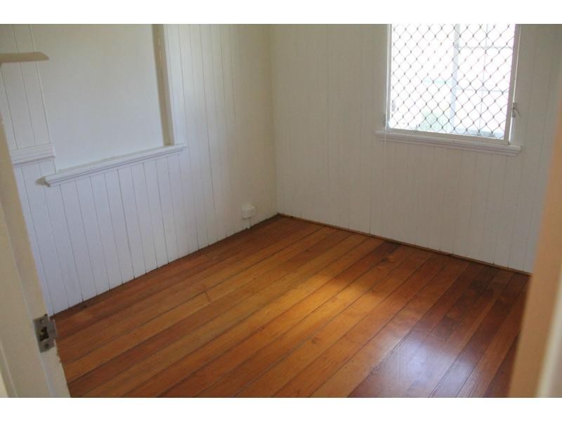 23 Mattocks Road, Burleigh Waters QLD 4220