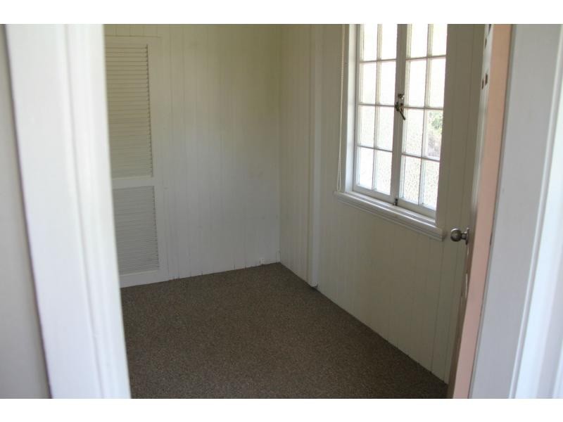 23 Mattocks Road, Burleigh Waters QLD 4220