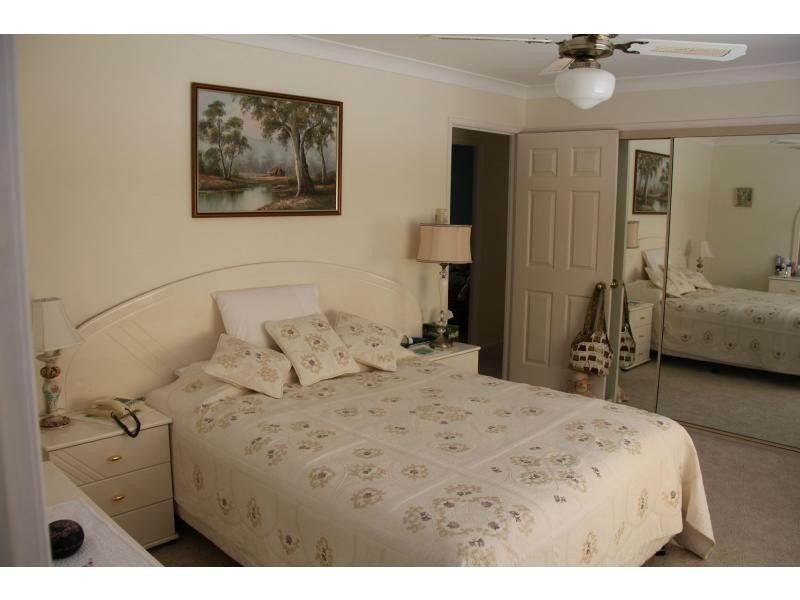 32 Pintail Crescent, Burleigh Waters QLD 4220