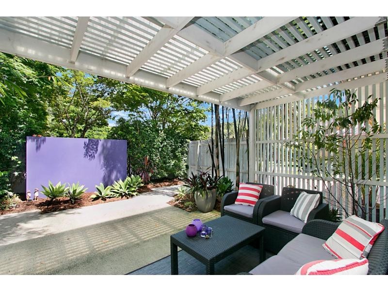 19 Tawarri Crescent, Burleigh Heads QLD 4220