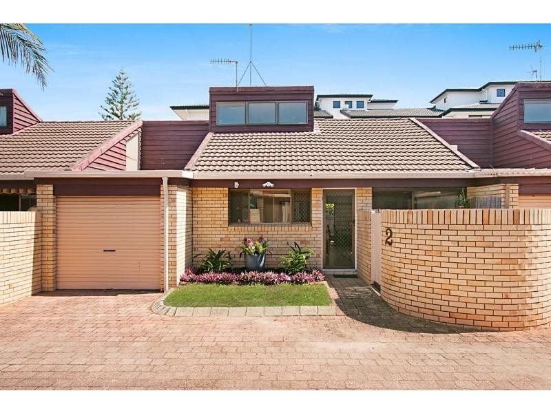2/7 Lind Avenue, Palm Beach QLD 4221