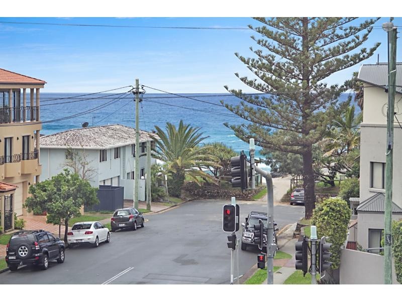 1 & 2/6 Eleventh Avenue, Palm Beach QLD 4221