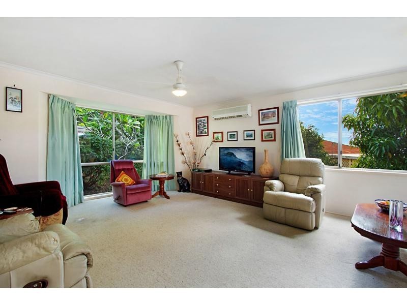 16 Sellin Place, Currumbin Waters QLD 4223