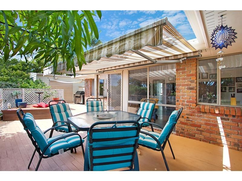 16 Sellin Place, Currumbin Waters QLD 4223