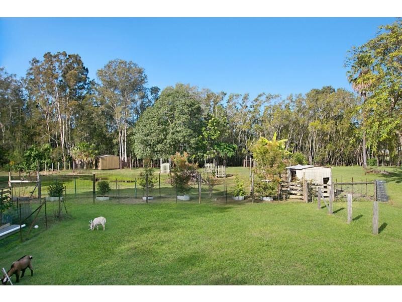 34 Larch Street, Tallebudgera QLD 4228