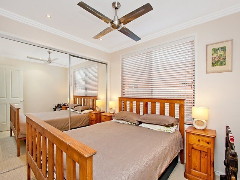 2/46 Second Avenue, Palm Beach QLD 4221