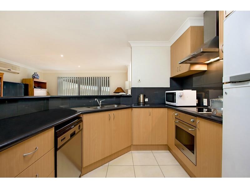 40B Sky Royal Terrace, Burleigh Heads QLD 4220