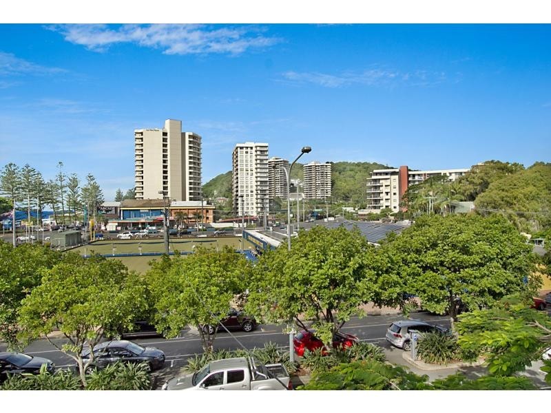 8/31 Connor Street, Burleigh Heads QLD 4220