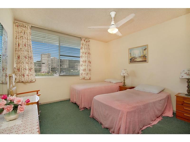 8/31 Connor Street, Burleigh Heads QLD 4220