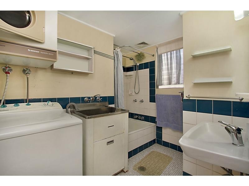 8/31 Connor Street, Burleigh Heads QLD 4220