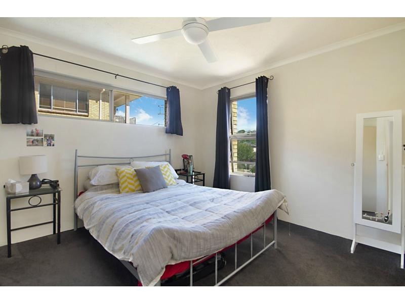 5/18 Ikkina Road, Burleigh Heads QLD 4220