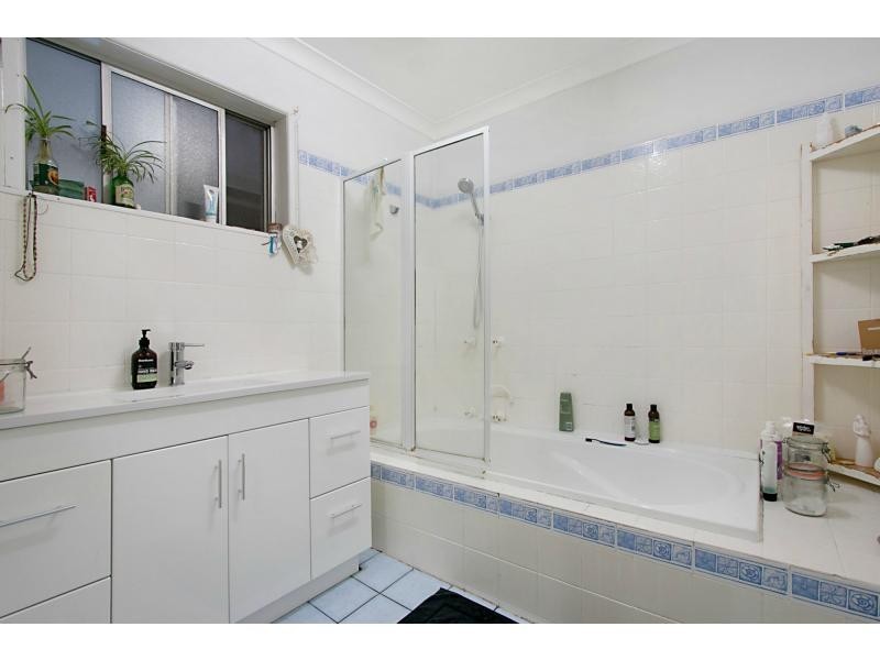 16 Woodgee Street, Currumbin QLD 4223