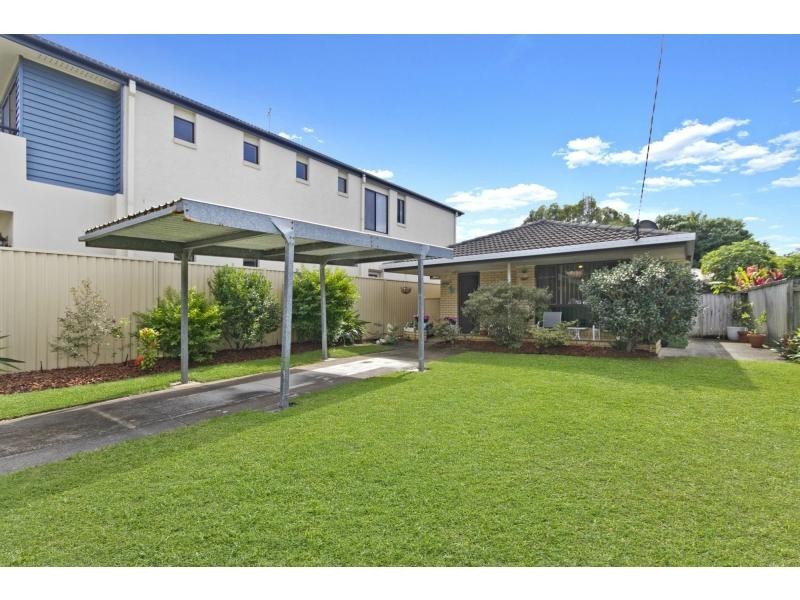 21 Bardon Avenue, Miami QLD 4220