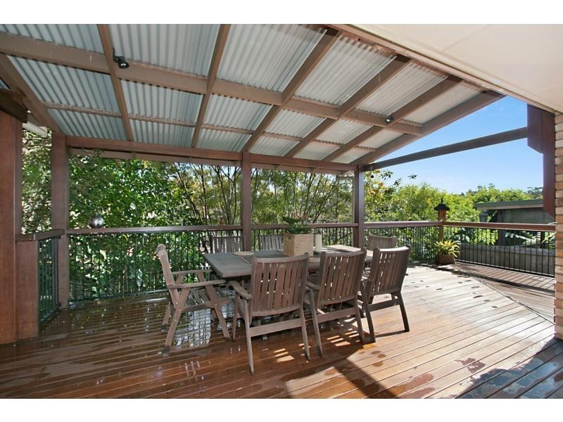 5 Tiarnna Close, Burleigh Heads QLD 4220