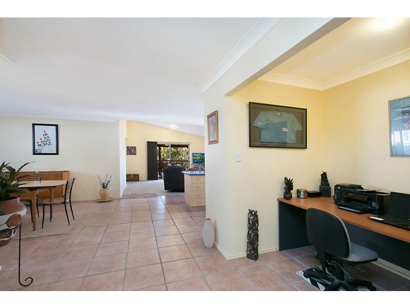 5 Tiarnna Close, Burleigh Heads QLD 4220