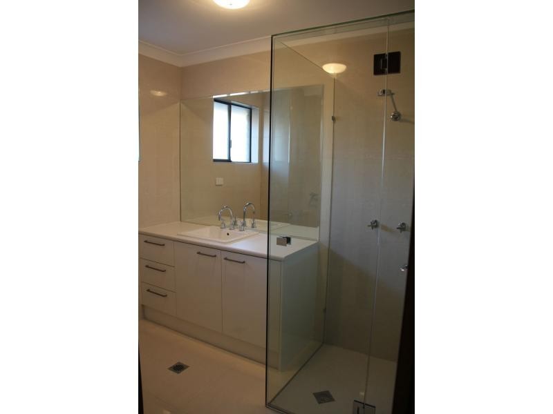 11/1871 Gold Coast Highway, Burleigh Heads QLD 4220