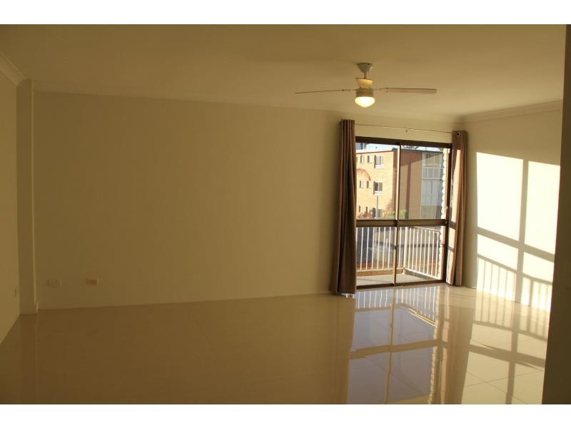 11/1871 Gold Coast Highway, Burleigh Heads QLD 4220