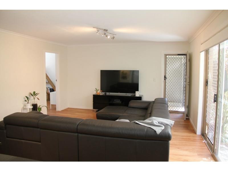 2/16 Burleigh Street, Burleigh Heads QLD 4220