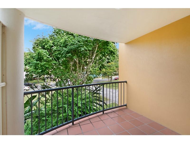 11/21 George Street East, Burleigh Heads QLD 4220