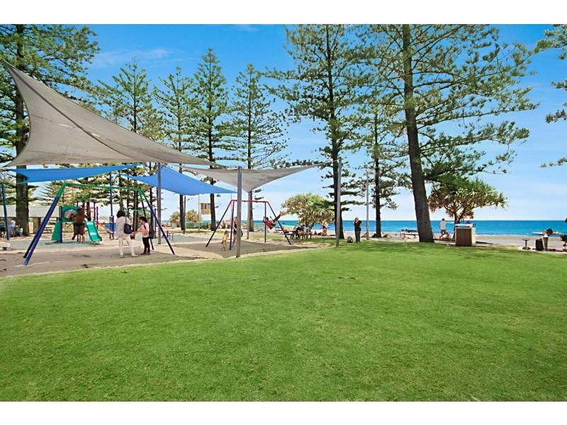 22 Aruma Avenue, Burleigh Heads QLD 4220