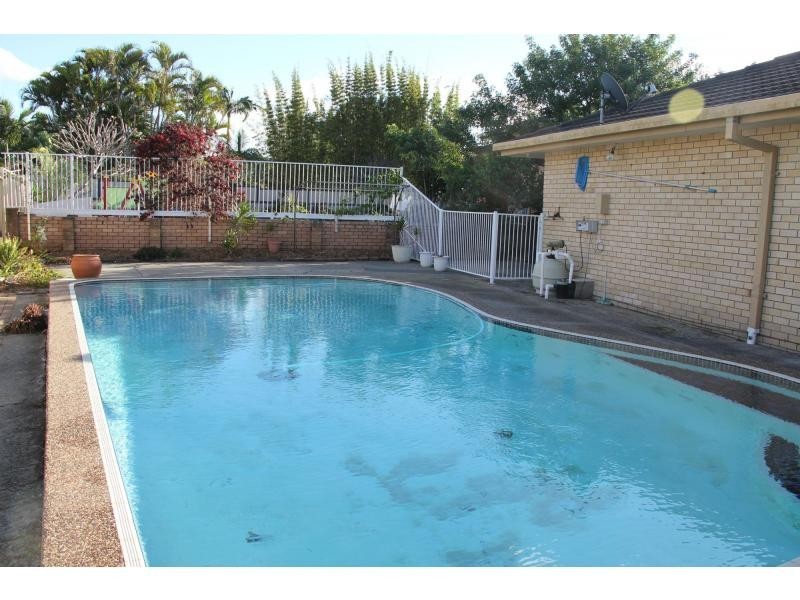 22 Aruma Avenue, Burleigh Heads QLD 4220