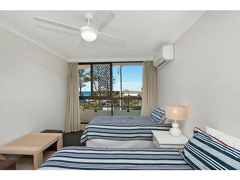 4/60 Goodwin Terrace, Burleigh Heads QLD 4220