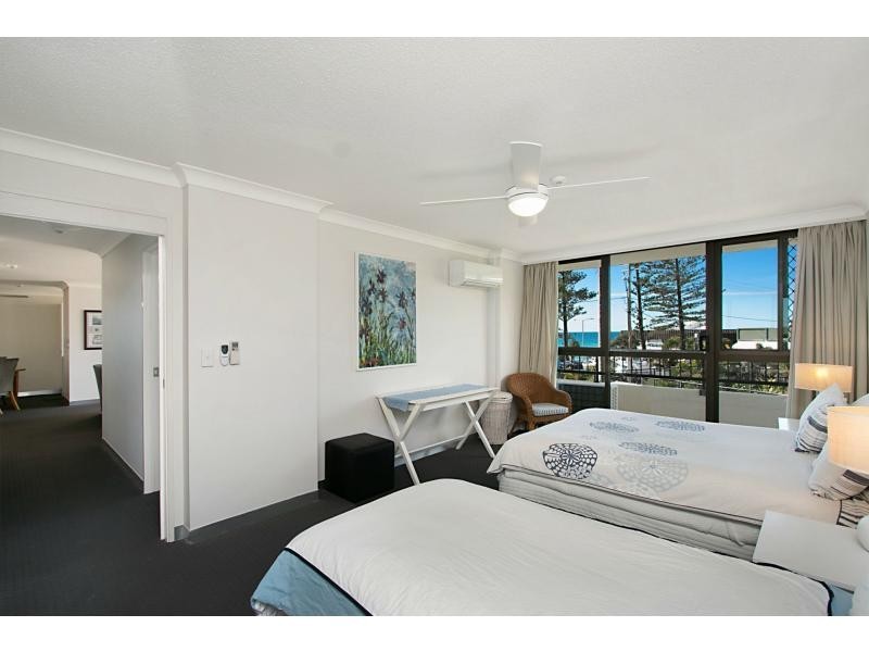 4/60 Goodwin Terrace, Burleigh Heads QLD 4220