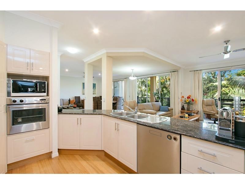 294 Ron Penhaligon Way, Robina QLD 4226