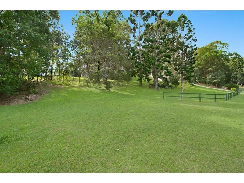 110 Valley Drive, Tallebudgera QLD 4228