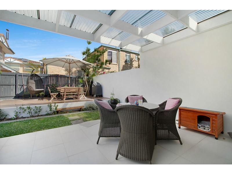 1/1874 Gold Coast Highway, Burleigh Heads QLD 4220